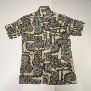 Vintage 1970s David Harrison Young Men’s Button Down Shirt Sz Medium 15-15 1/2”